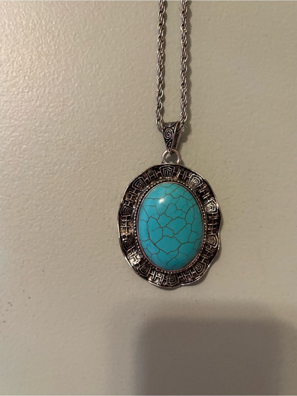 Turquoise Stone Silver Pendant Necklace - Women Jewelry - Picture 2 of 5